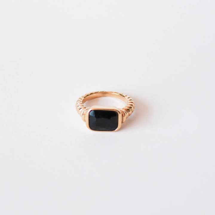 Or Jewelry - Wholesale Single Stone/Solitaire Ring - Jules Black Stone Ring
