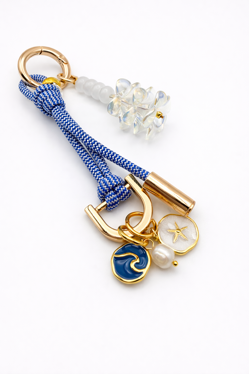 Leo & Lei - Wholesale Purse/Bag Accessory - Women's - Leo Charm – Bag & Accessory Charm (Blue and White, Plumeria)2