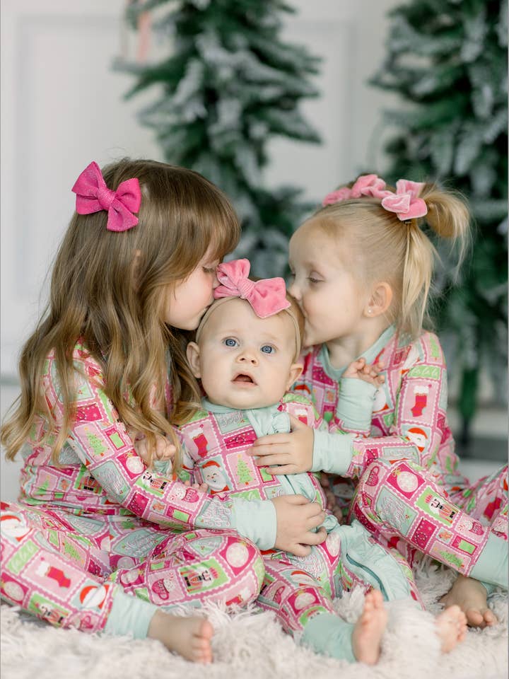 Bambus-Pyjama für Kinder, Weihnachtsstempel, Zippy, zweiteilig für den Großhandel von The Honey Bows