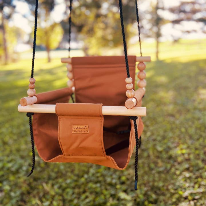 Premium utomhus hög rygg gunga muskotnöt för wholesale av Sweet Swinging