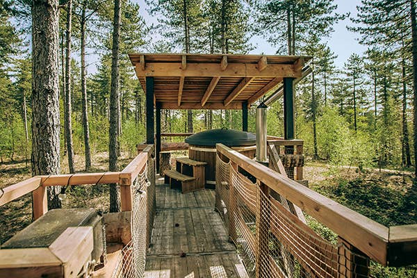 Schiffer Publishing - Wholesale Nature & Outdoors Book - Glamping: Glamorous Camping in the Great Outdoors4