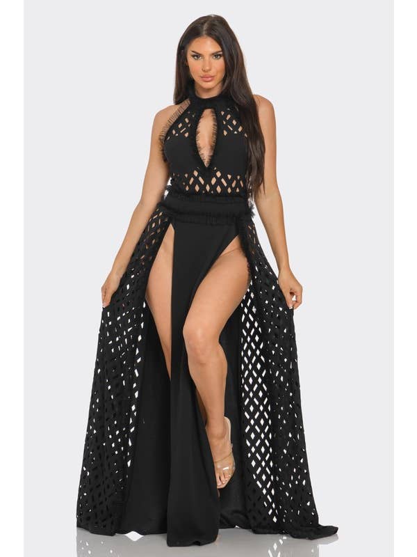 BANJUL - Wholesale Dress - Women's - BD13355P1 Eyelet Halter Neck Maxi Dress1