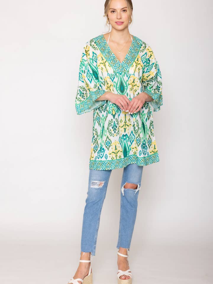Poncho con estampado ikat para venta al por mayor de Do Everything In Love®