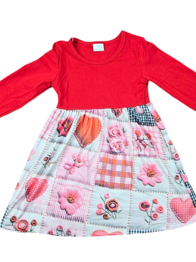 Vestito a maniche lunghe in seta di latte trapuntato amore per la vendita all'ingrosso da parte di Great Lakes Kids Apparel