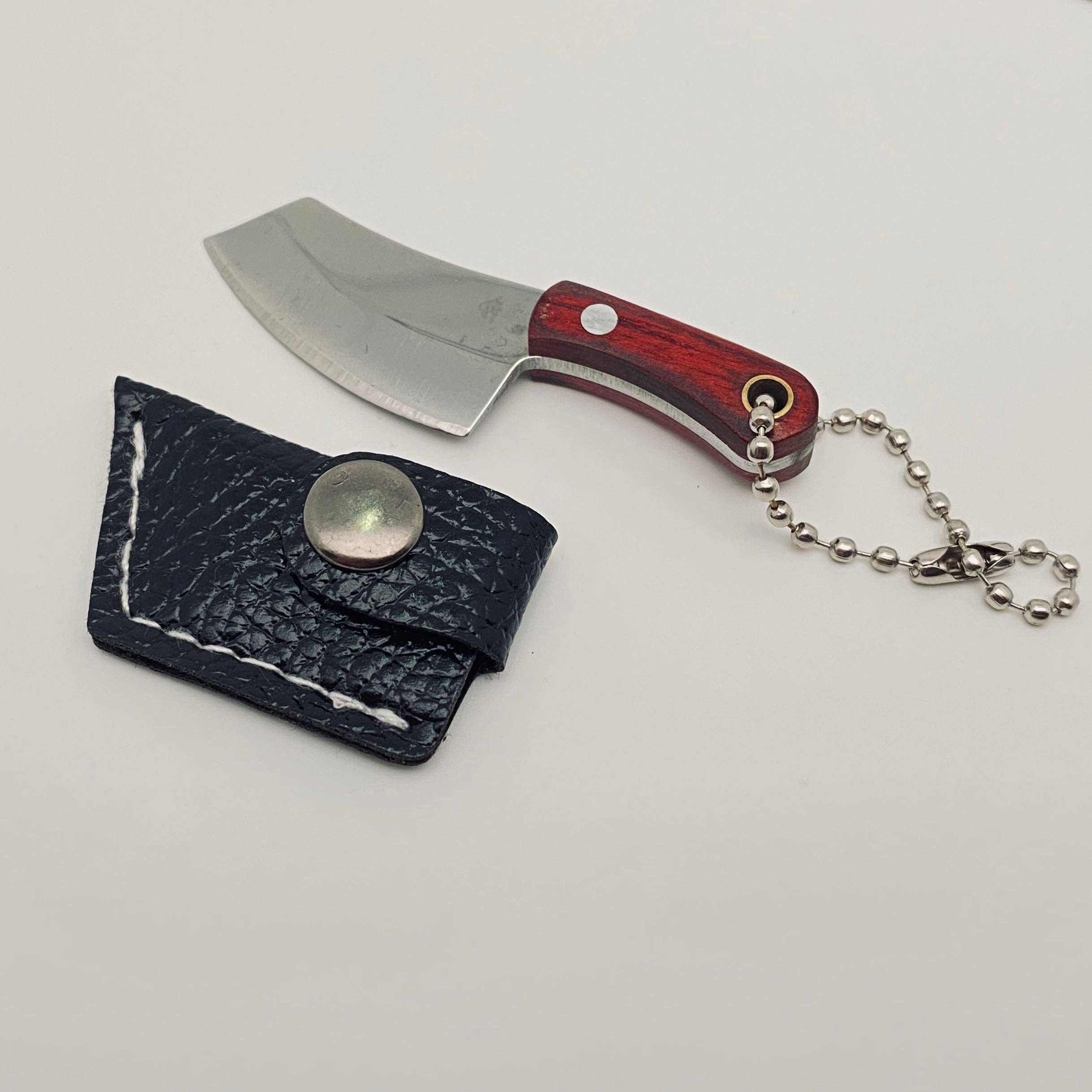 Mio Queena - Wholesale Keychain – Unisex - Mini Knife with Protective Sleeve and Keychain5