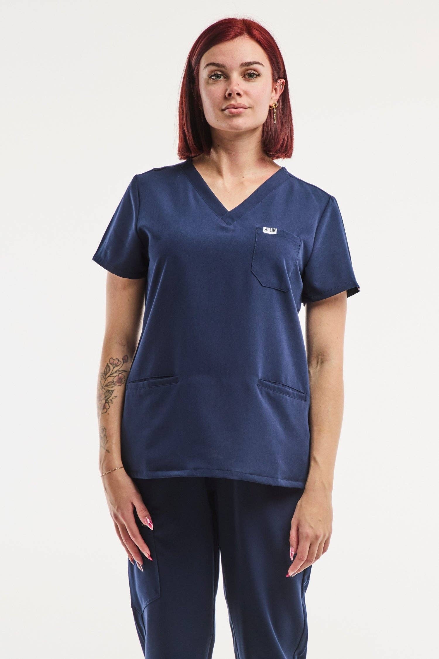 AELIN - Wholesale Healthcare Uniform - Women's - Paris - Tunique Médicale Stretch - Femme - Bleu Marine2