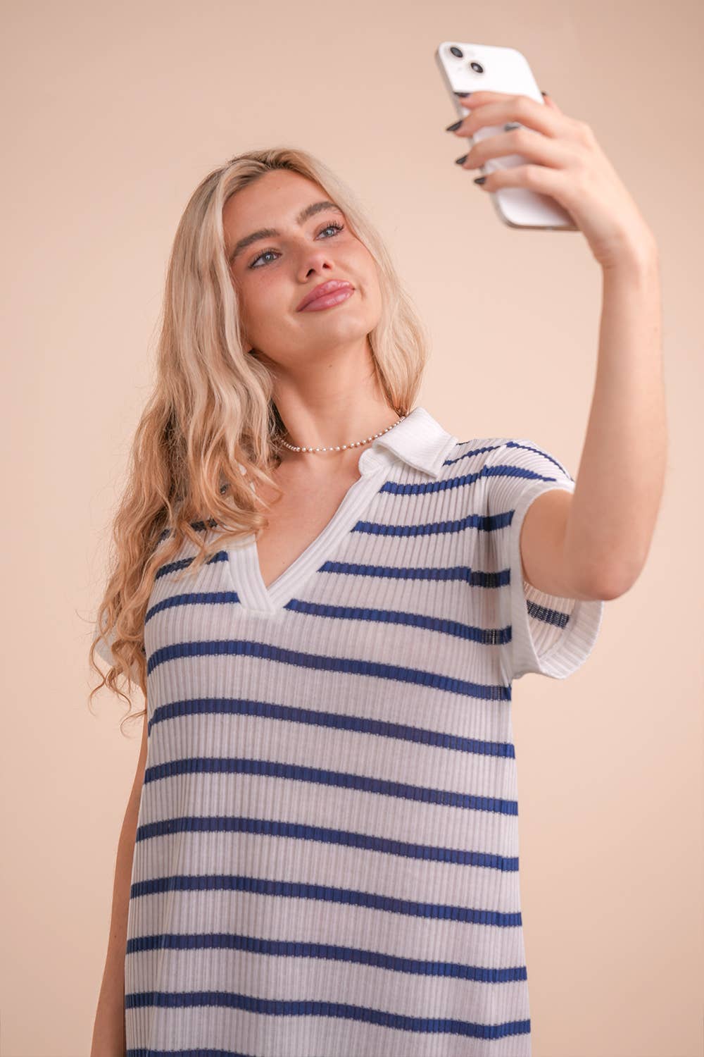 ROST/HAVREGRYN ND31647-Oversized stickad midiklänning med krage och ränder för wholesale på Faire17