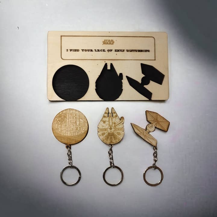 Studio Rima – wholesale Keychain – Unisex – Star Wars Ships Wall Mounted Key Holder - Geek Keychains1