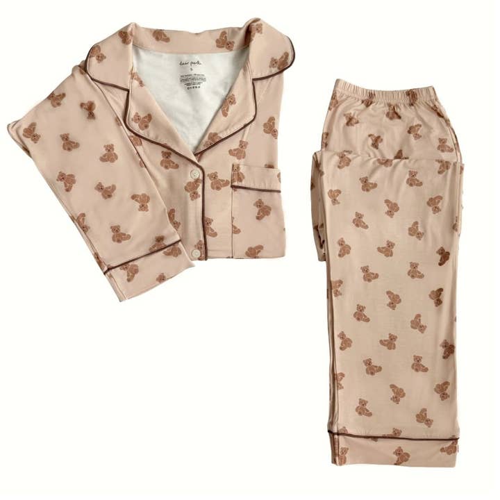 Women's Long Sleeve Pajama Set in Teddy Tales for wholesale by Dear Perli