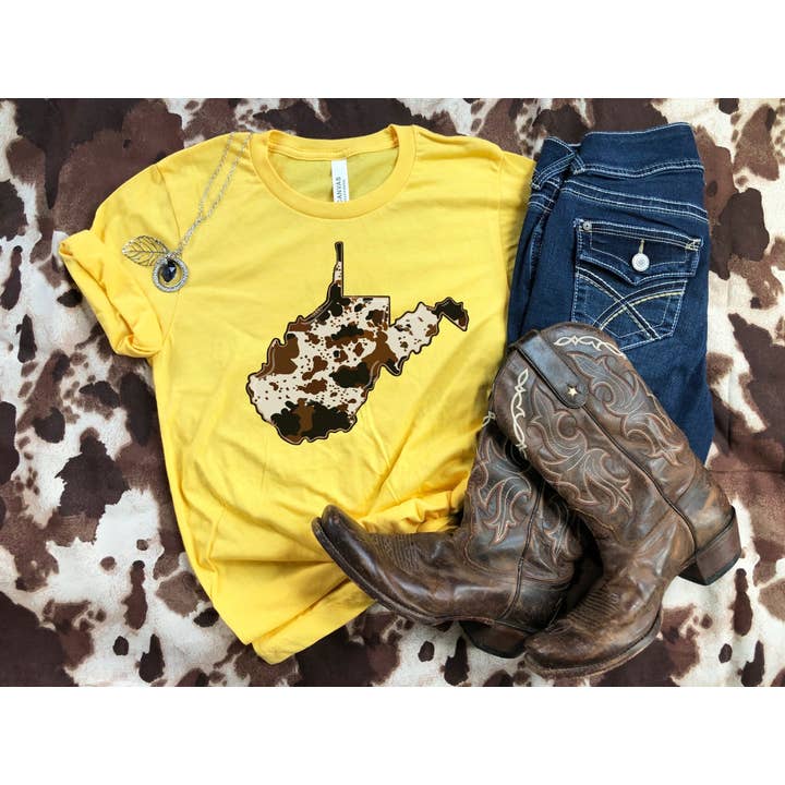 T-shirt imprimé en peau de vache de Virginie occidentale pour la vente par Simple Tymes