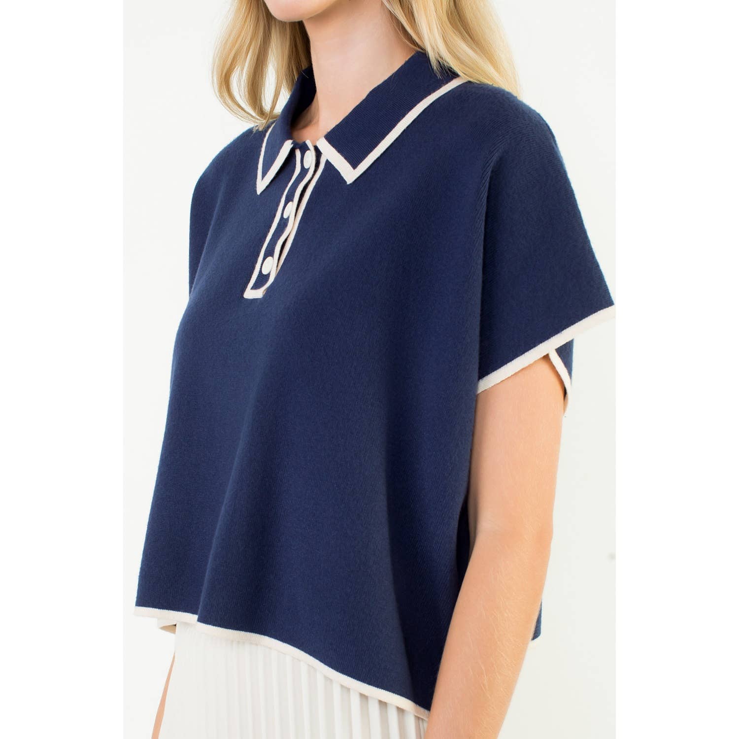 THML - Wholesale T-Shirt - Women's - Short Sleeve Collared Top10