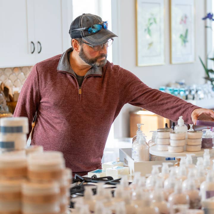 Essential Journeys LLC - Wholesale Bar Soap - Lavender Mint Hemp Oil Soap3