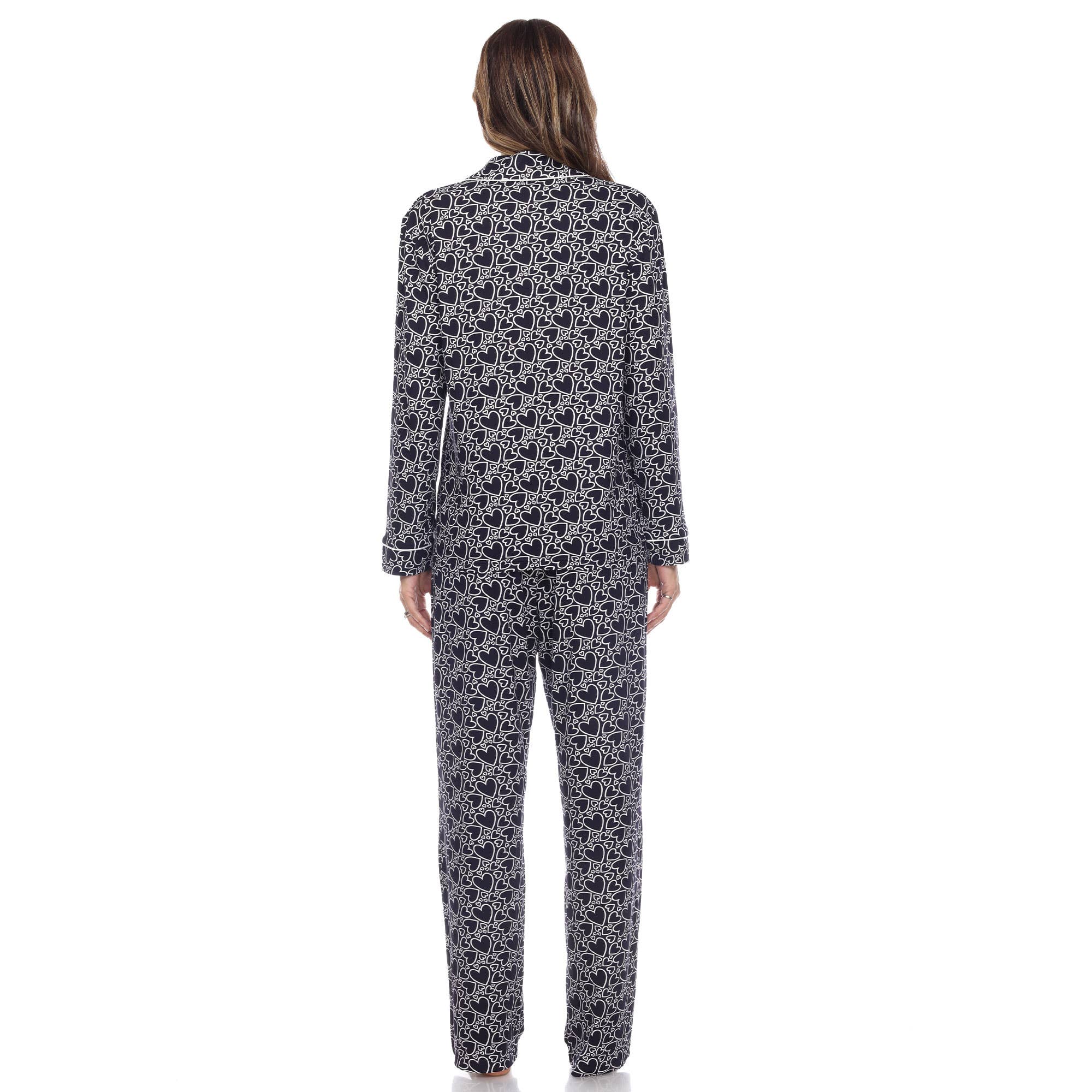 WHITE MARK - Wholesale Pyjamaset - Dames - Pyjamaset met lange mouwen en hartprint voor dames11
