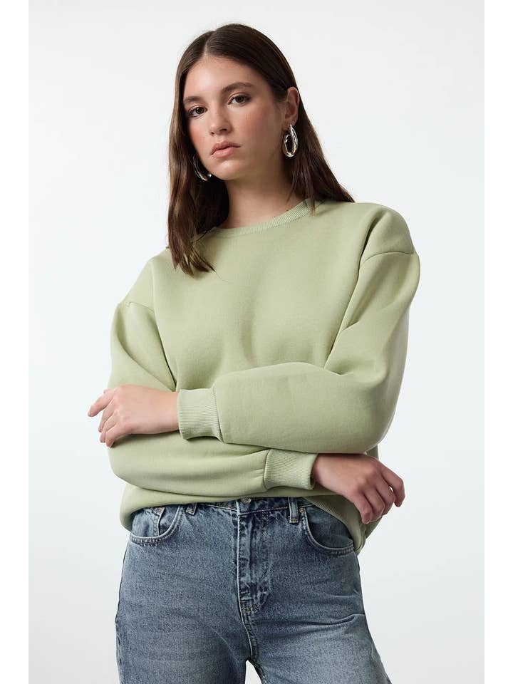 Hoxton Gal – wholesale Sweatshirt – Women's – Thick Fleece-Lined Regular Fit Crew Neck Basic Knit Sweatshirt33