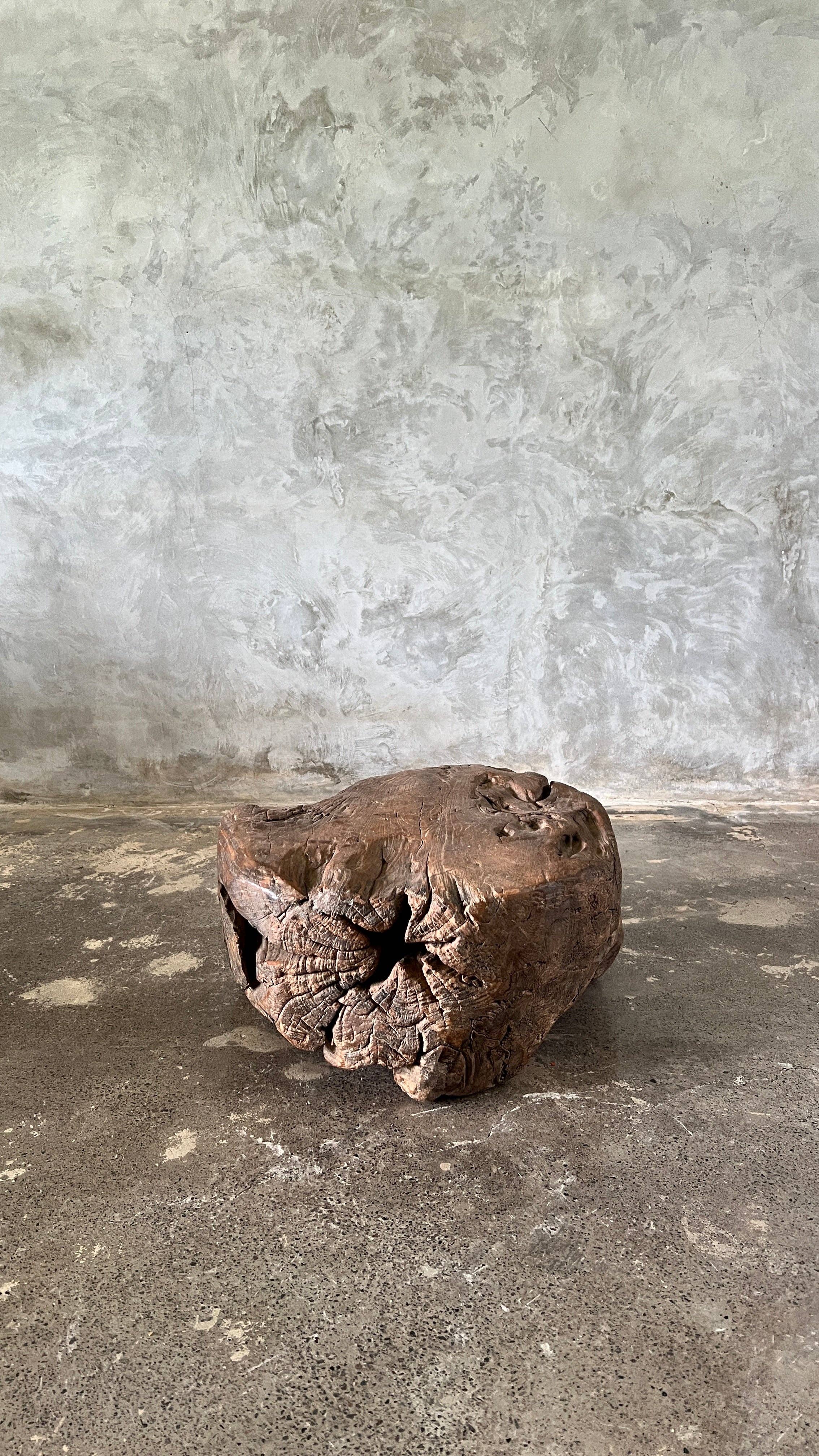 Office Objets - Wholesale Side Table - Small round coffee table in solid monoxyle organic teak D:47 H:257