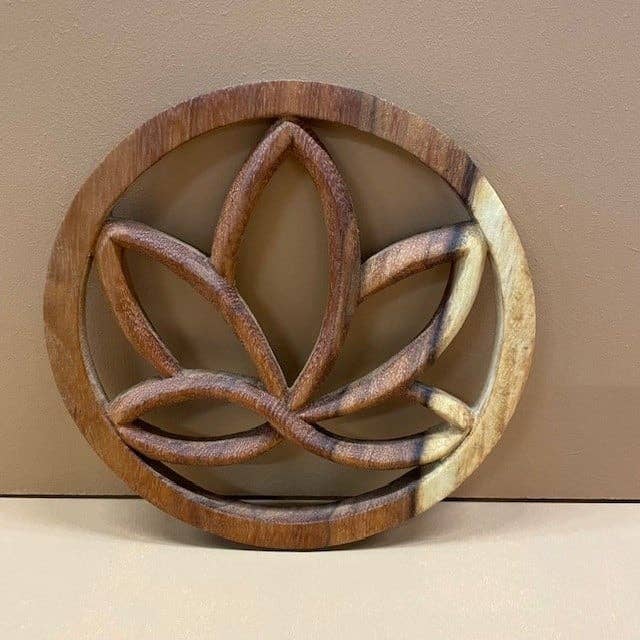 ByBazz - Wholesale Wall Accent - Woodcarving Lotus Geolied1