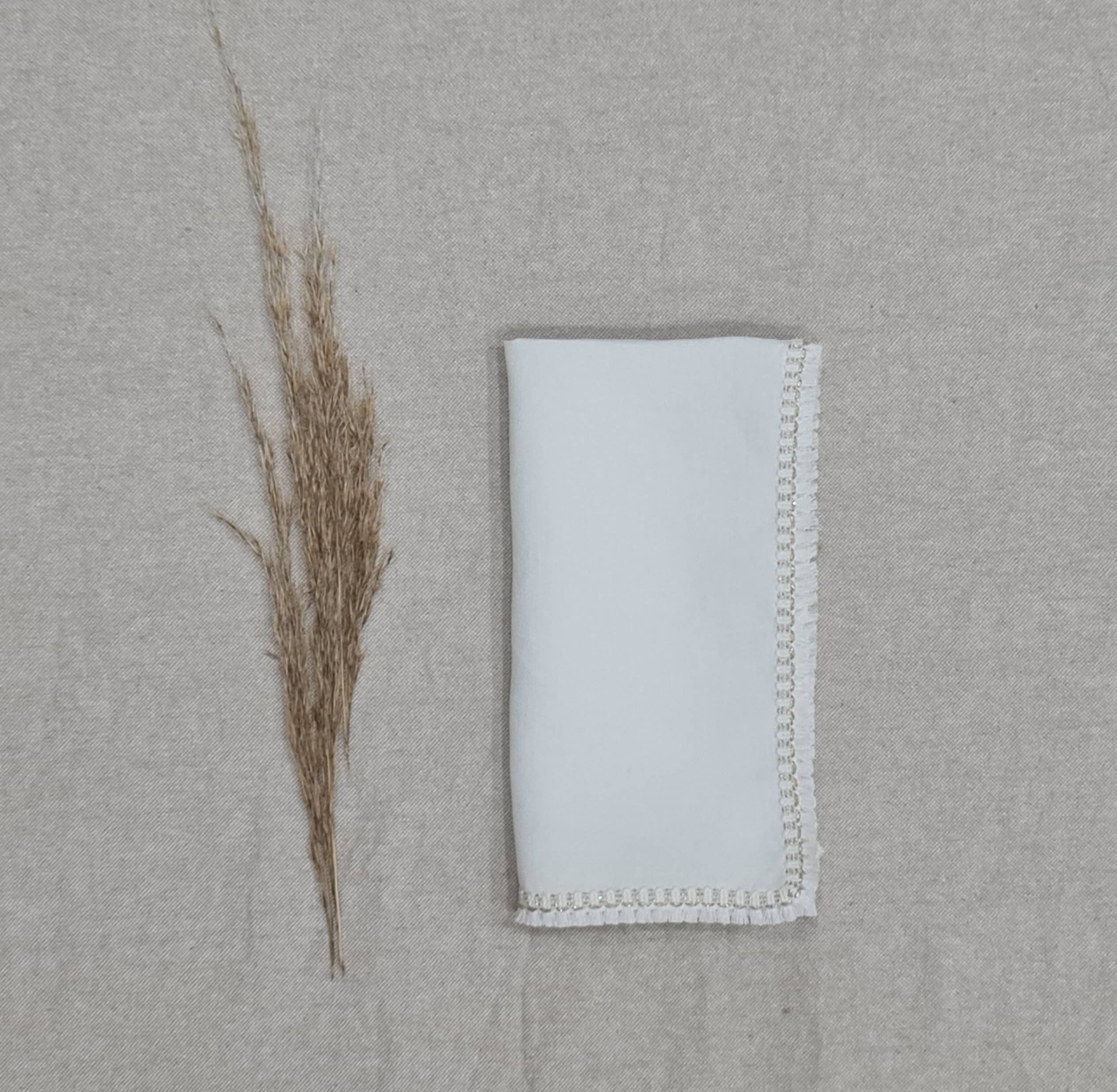 Lunaria Lab - Vente Serviettes de table en tissu - Serviettes en lin pur modèle Frange1