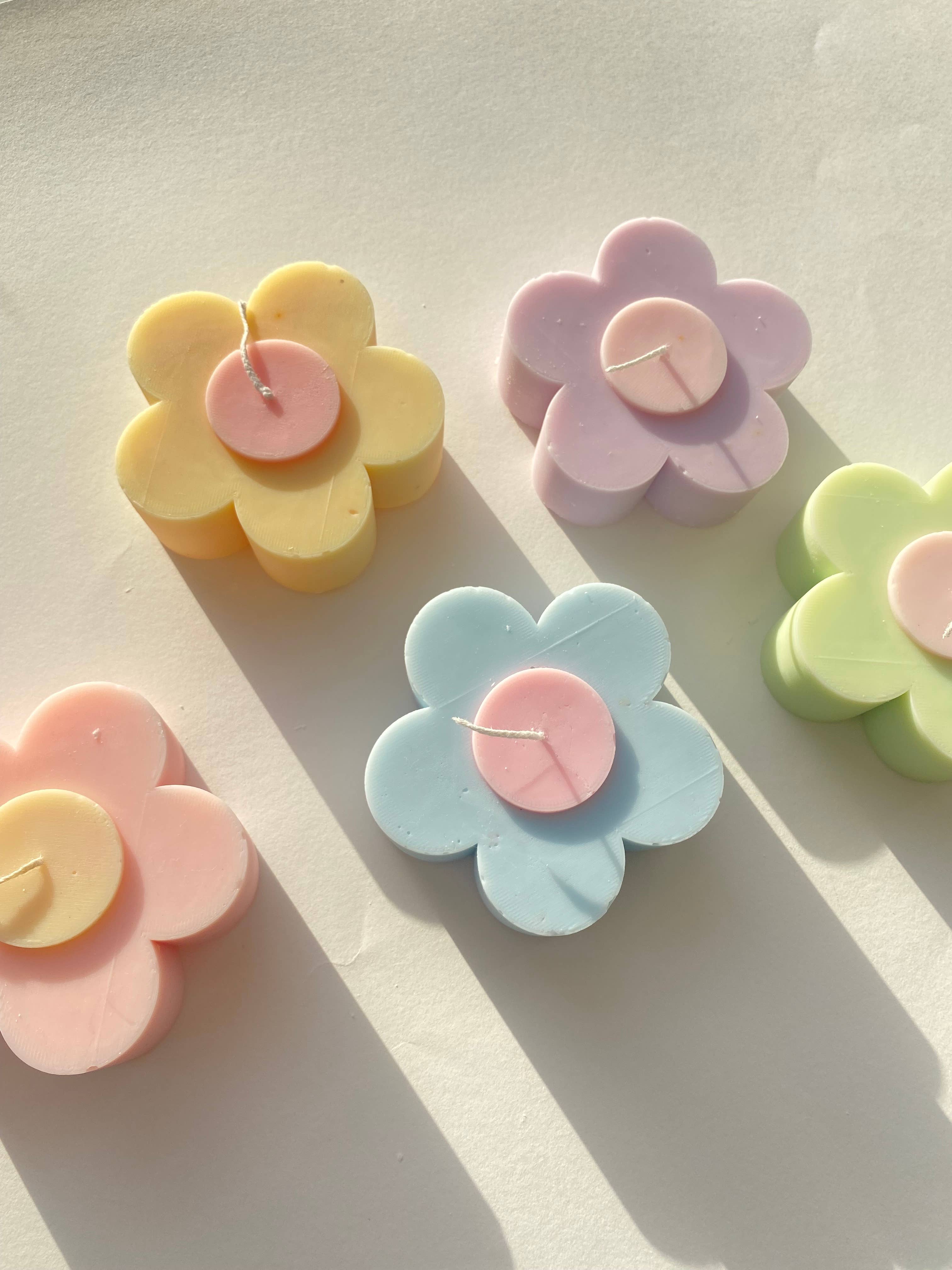 Sonder candles – wholesale Novelty candle – daisy candle3