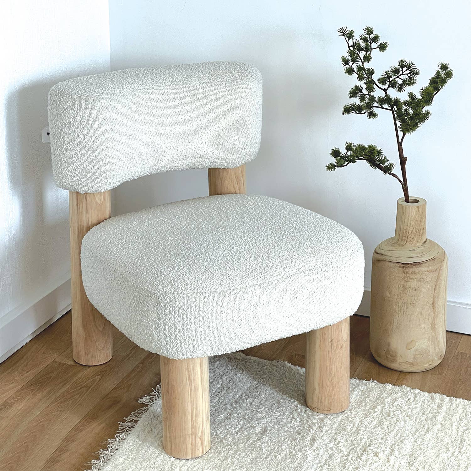 Green 81cm artificial pine branch for wholesale on Faire3