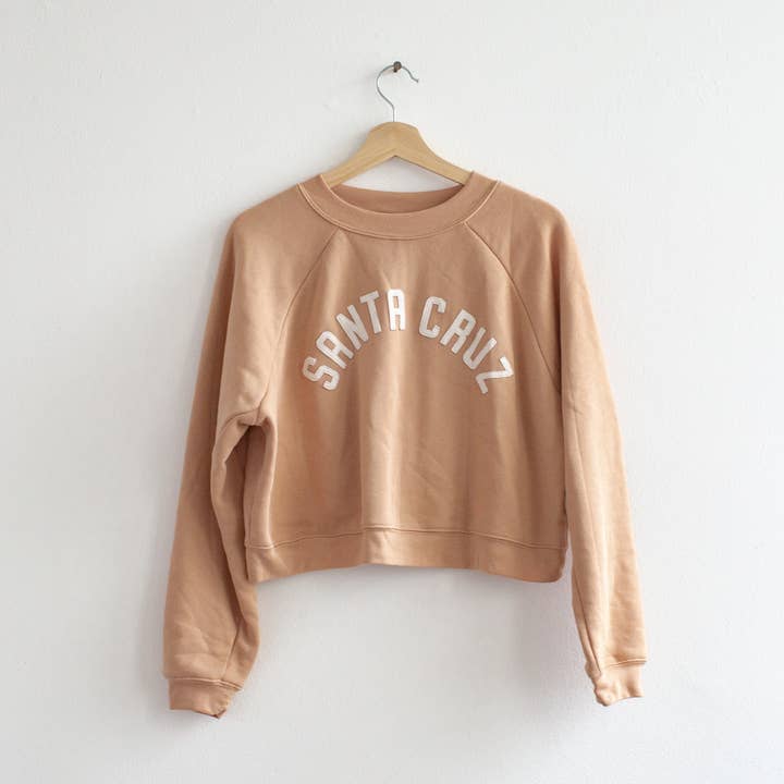 Magill - Wholesale Graphic Sweatshirt - Women's - Custom Stitched Letter Cropped Sweatshirt