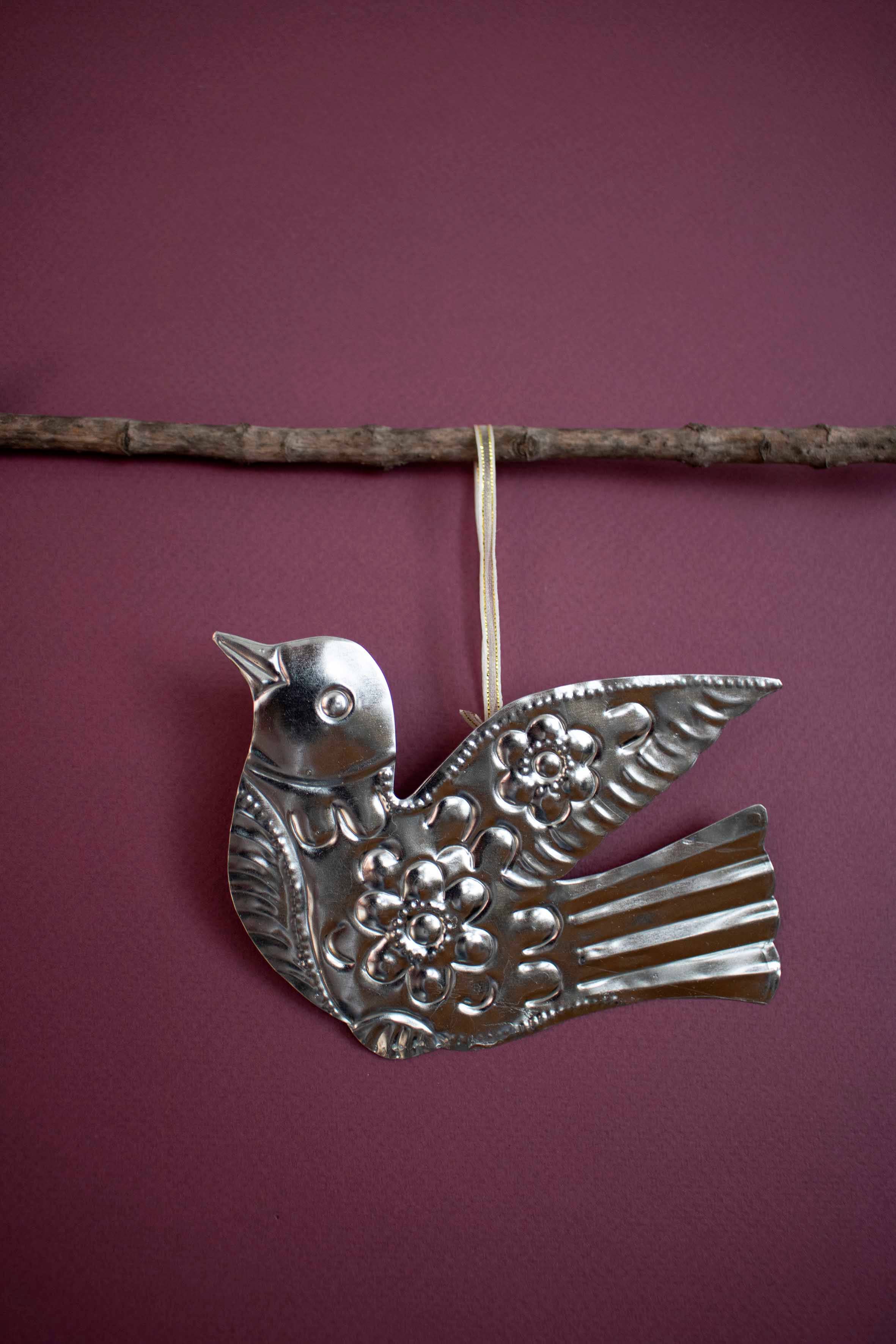 P.I.Project America – Engroshandel Pyntekvast – Mexicanske Milagros - Sølvfarvede duer - tinpynt3