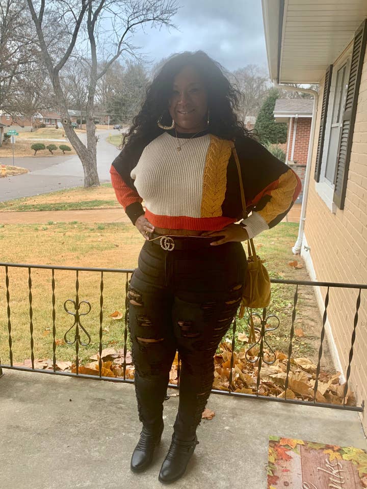 Jeans à fente latérale pour la vente par Exclusively Yourz