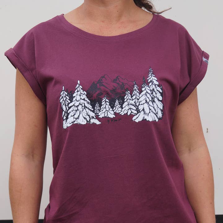 Maglietta donna - Foresta innevata per la vendita all'ingrosso da parte di Hot Savoie 74