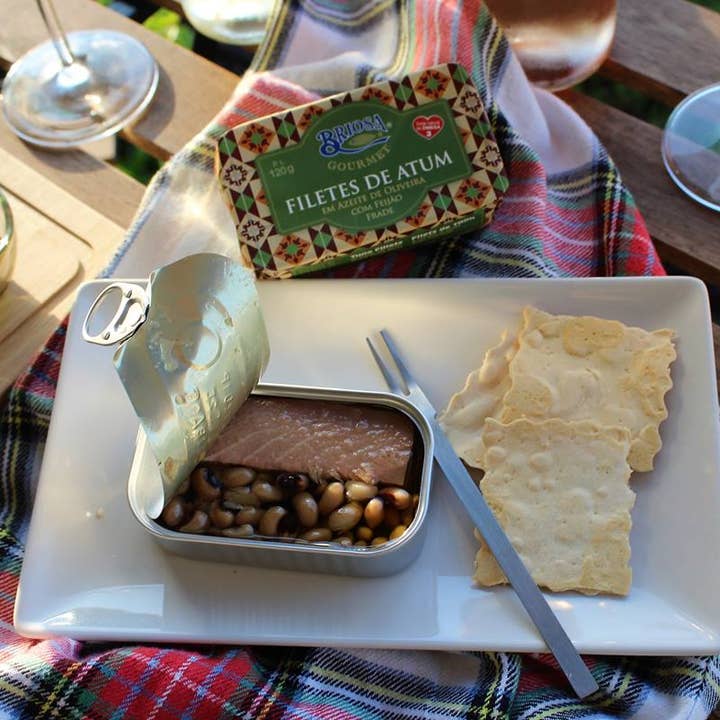 Portugalia Imports - Wholesale Tinned Fish - Briosa Gourmet Tuna Fillets in Olive Oil with Black Eyed Peas6