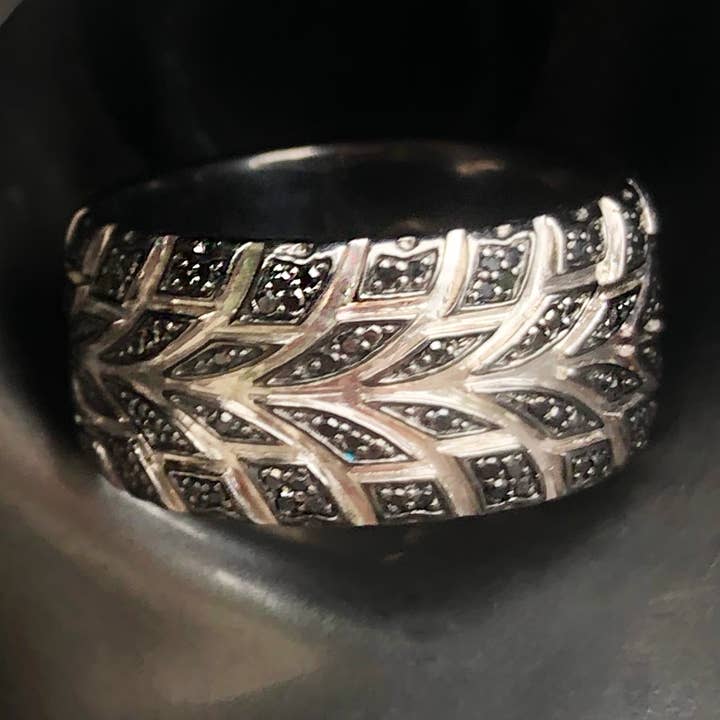 Racer Swag Black Ródio banhado a prata esterlina pneu banda de rodagem anel de diamante preto por atacado de LuvMyJewelry (LMJ)