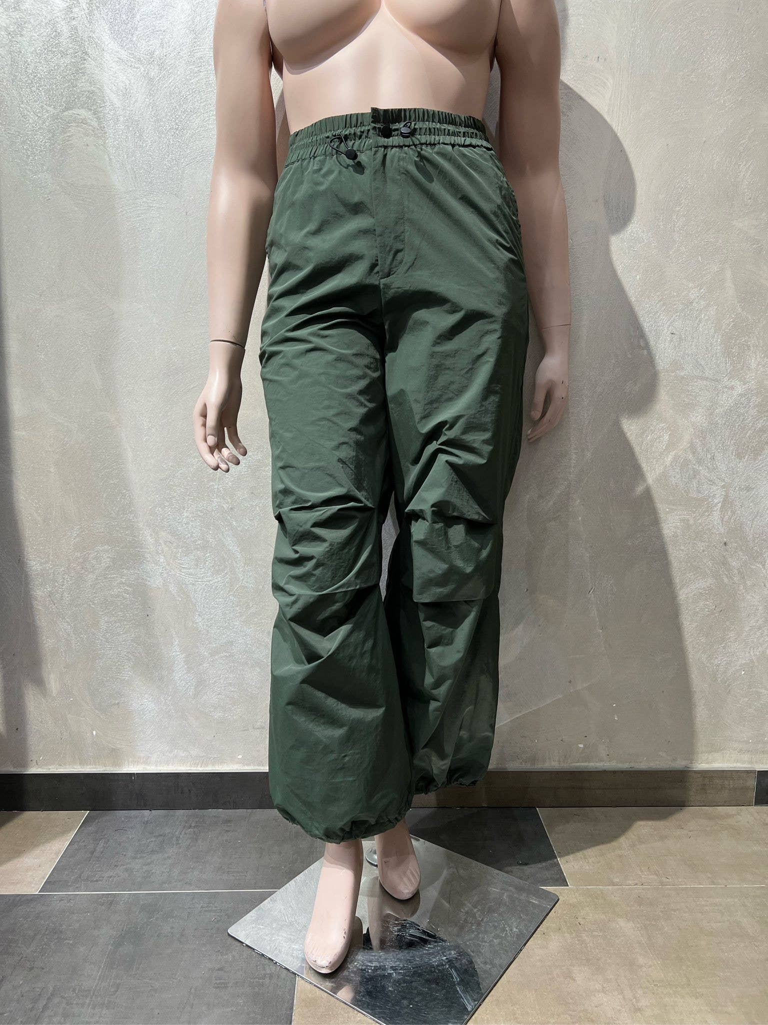 Amy & Clo Invogue - Wholesale Pants - Women's - AC349 PARACHUTE CARGO PANTS3