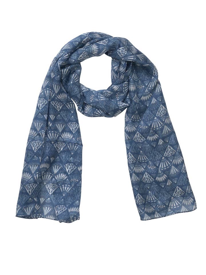 Trykt Silkeskærf - Skaller Blå for engroshandel hos Quintessential