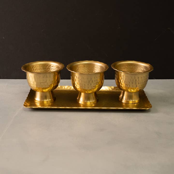 India Handicrafts Inc - Wholesale Serving Tray - Gold Aluminum Serving Tray & Pedestal Bowls, Set of 4