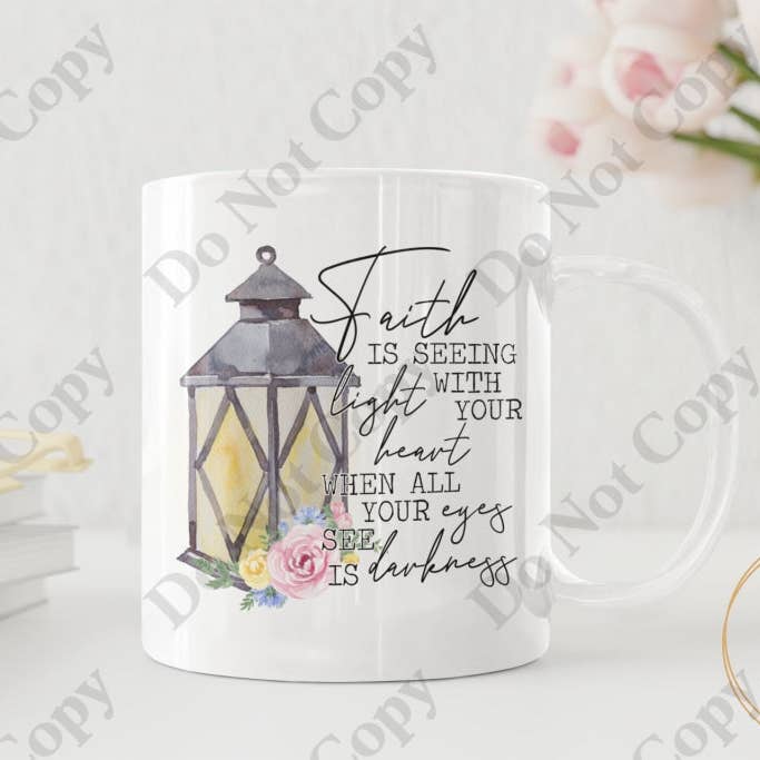 Kaffemugg - Faith ser ljus med ditt hjärta för wholesale av Words of Ivy