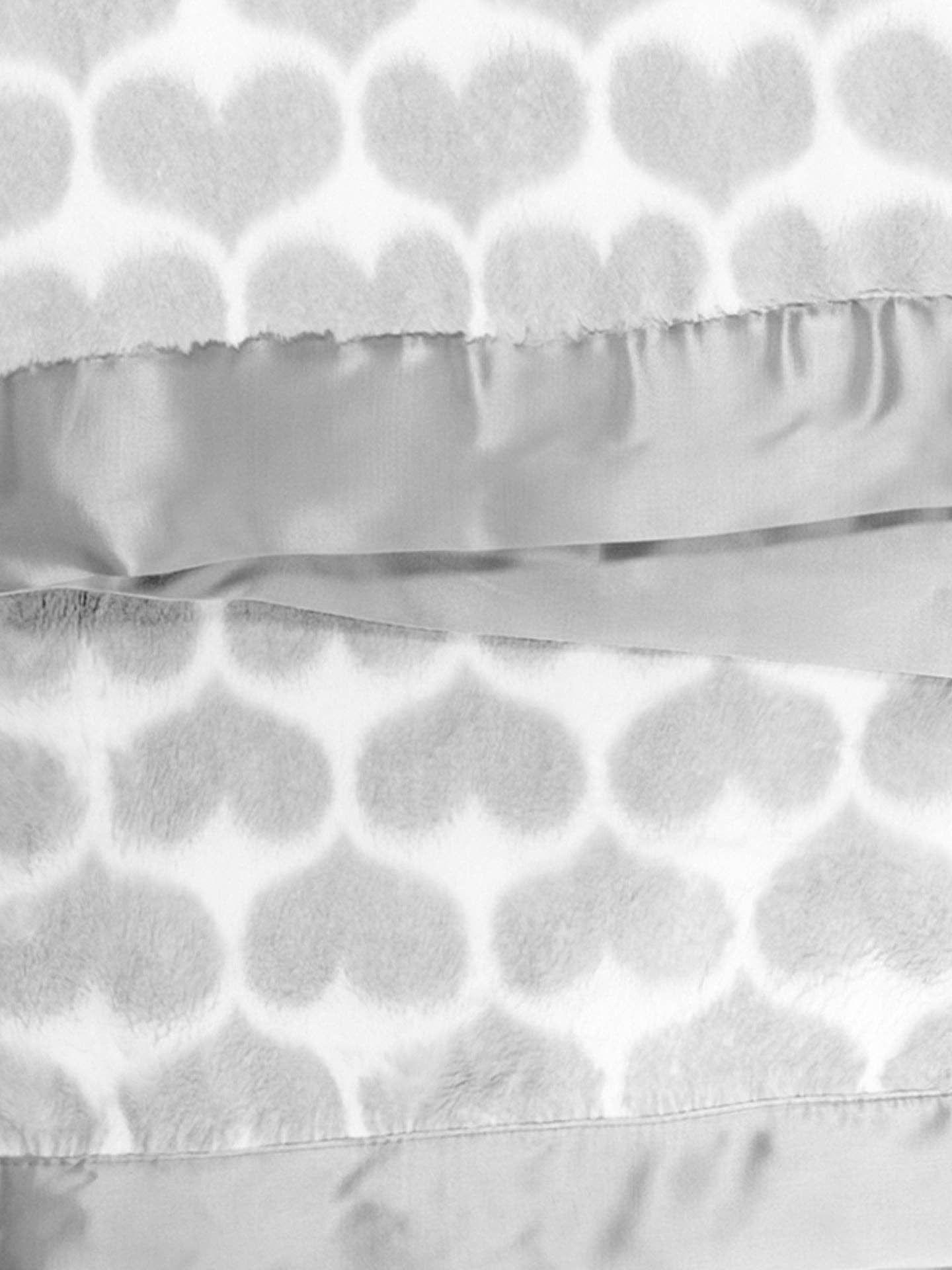 Little Giraffe - Wholesale Bedding Blanket - Kids & Baby - Luxe™ Heart Army Baby Blanket1