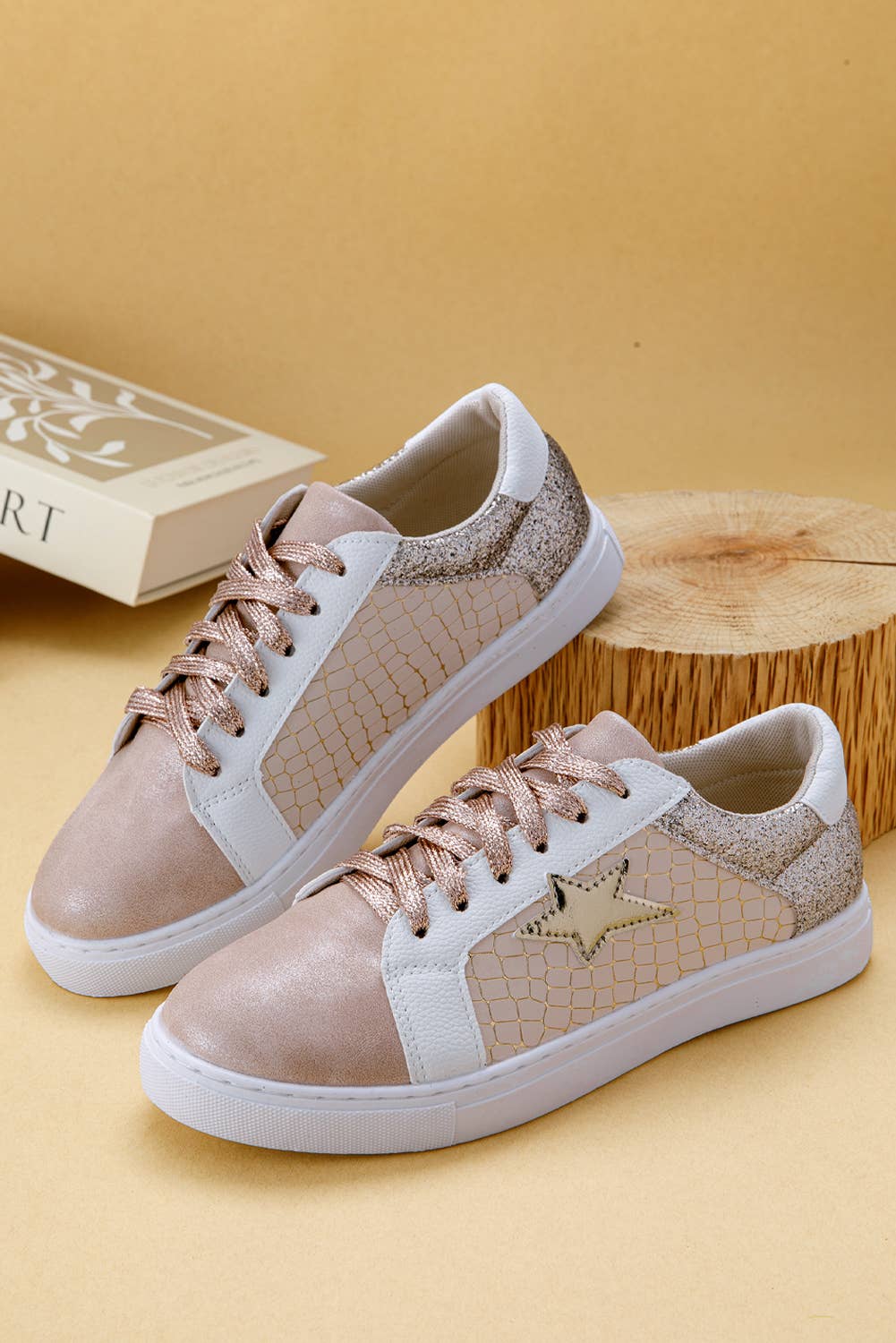 1 the Woman - Wholesale Lifestyle Sneakers - Women's - Glitter Star Patchwork PU Leather Lace-up Sneakers11