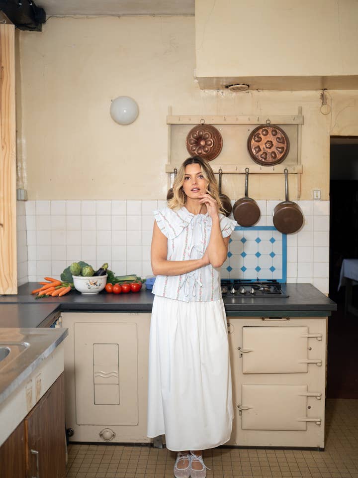 32120 FALDA LARGA LISA para venta al por mayor de Daphnea