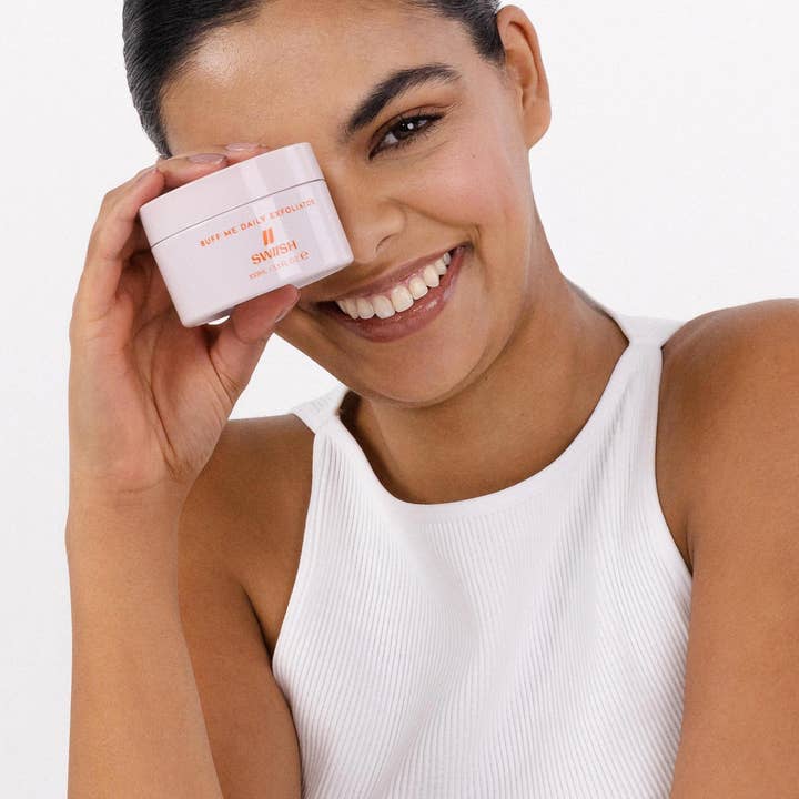 SWIISH - Wholesale Facial exfoliant/scrub - Buff Me Daily Exfoliator1