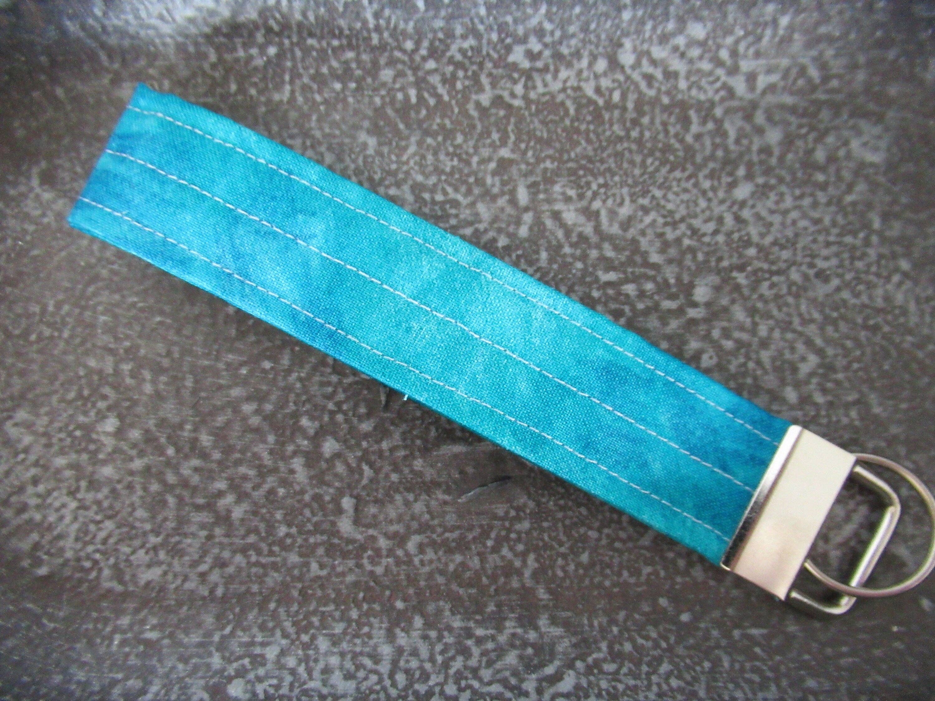 Thread and Purls – Großhandel Schlüsselanhänger – Damen – Schlüsselanhänger-Armband, Blaugrüner Armband-Schlüsselbund, Blaugrüner Schlüsselanhänger, Schlüsselanhänger-Armband, türkisfarbener Armband-Schlüsselbund, marineblauer Schlüsselanhänger, blaugrünes Handgelenkband4