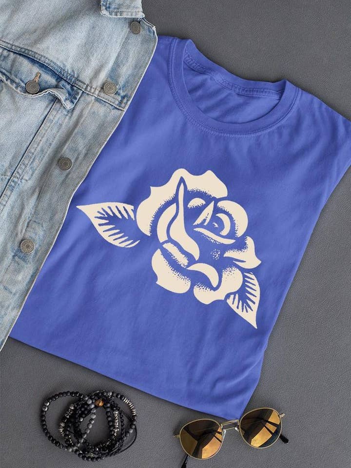 Swift Retail - Wholesale T-Shirt (Graphic) - Unisex - Vintage Rose Floral Art Unisex Tee1