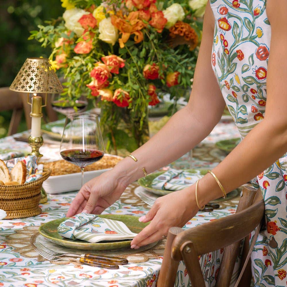 Pomegranate Inc – Großhandel Schürzen – Emma Crimson & Clover Schürze3