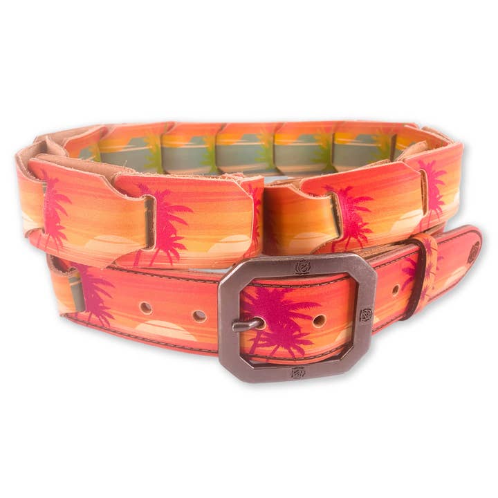 CEINTURE EN CUIR PLEINE FLEUR SUNRISE & SETS pour la vente par TODD BLOOM
