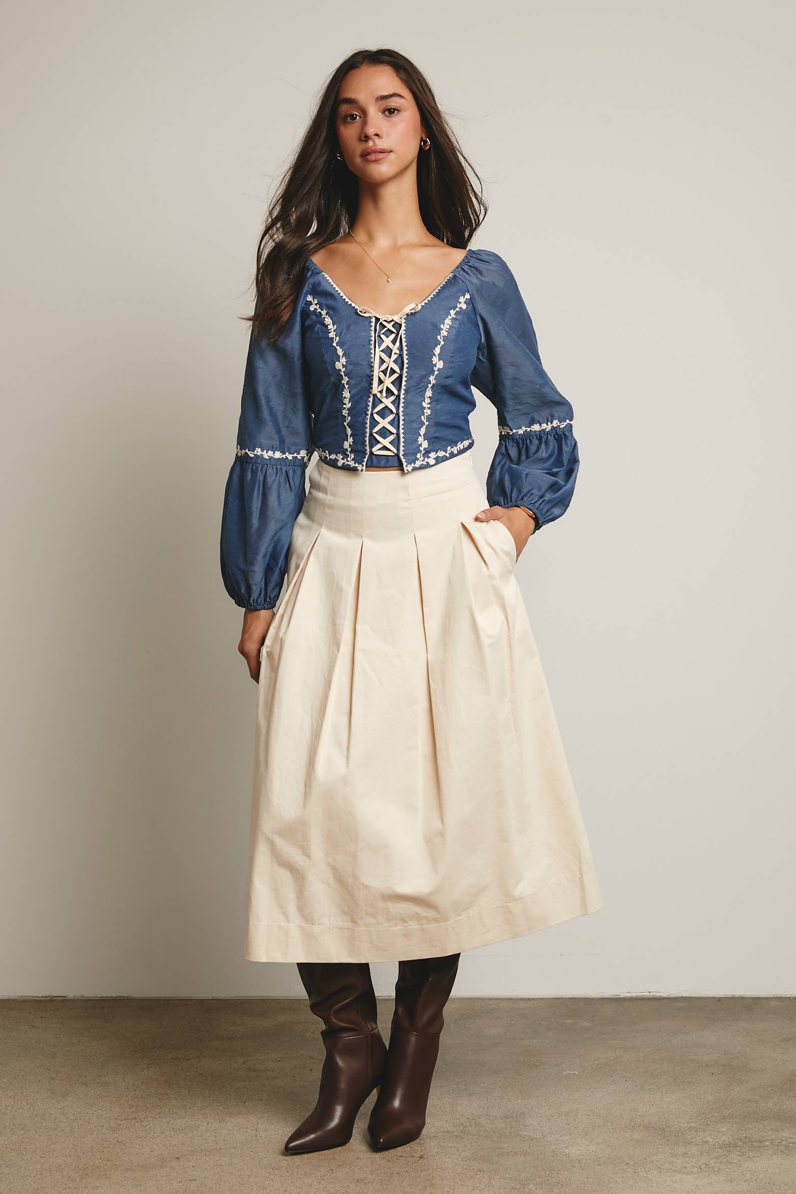 Forte – Engroshandel Nederdel - Dame – Plisseret A-line Midi Nederdel FSK000123