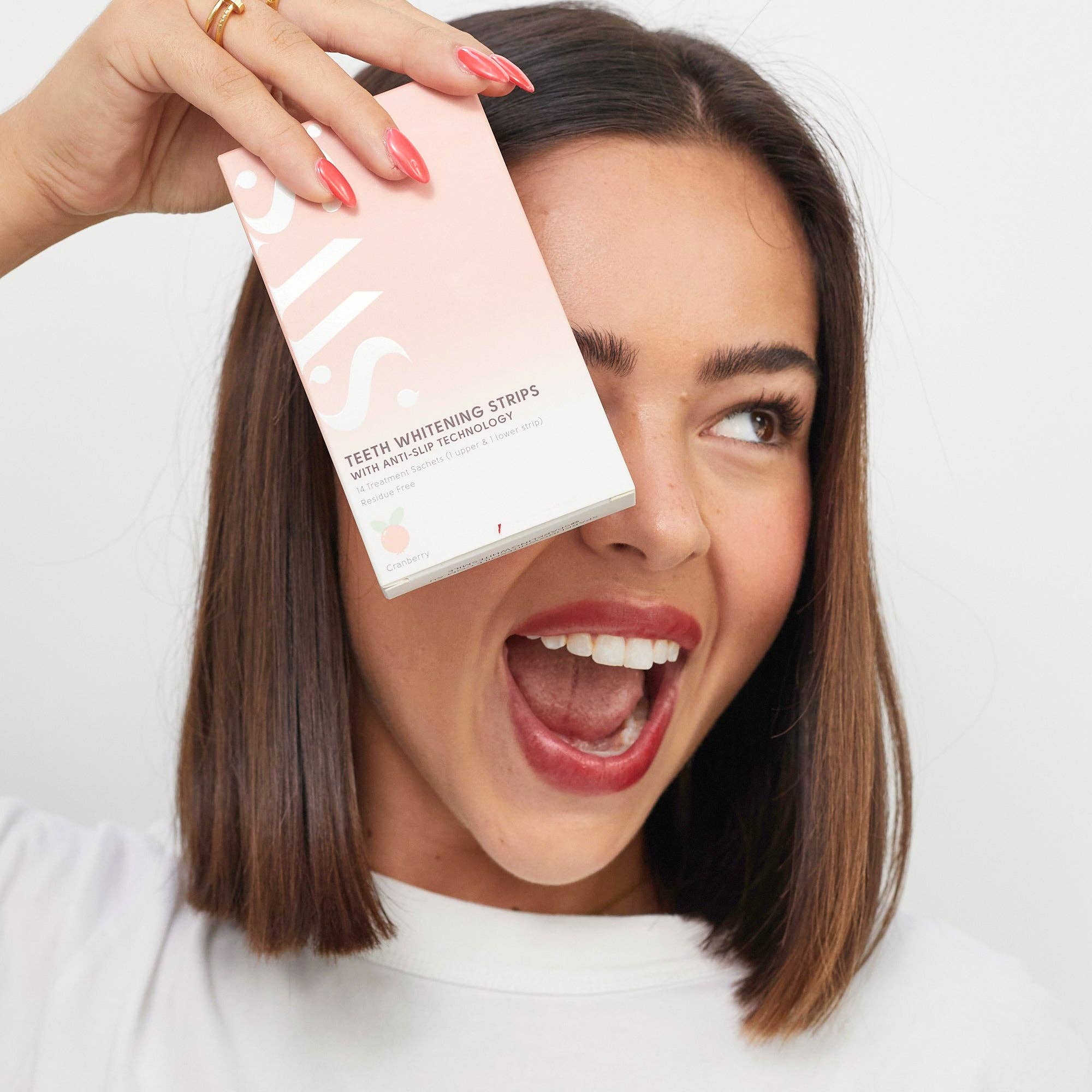 Sparkling White Smile - Wholesale Teeth Whitener - Cranberry Flavoured Teeth Whitening Strips9