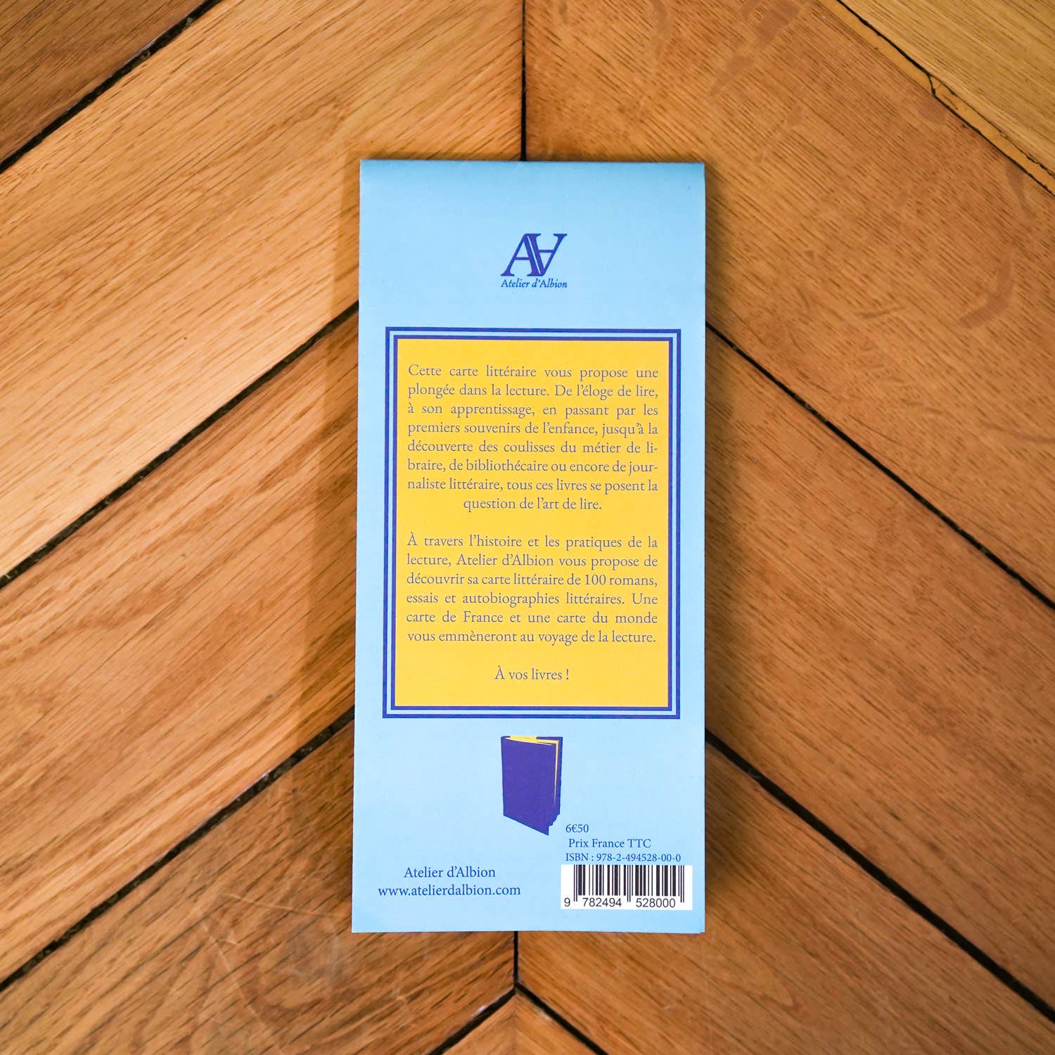 Atelier d’Albion - Wholesale Everyday Greeting Card - Literary map or 100 books on reading, bookstores1