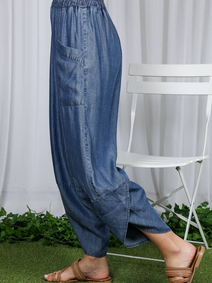 Pantalon en denim à jambe large en chambray décontracté 100 % Tencel VP82933A pour la vente par Vine & Love