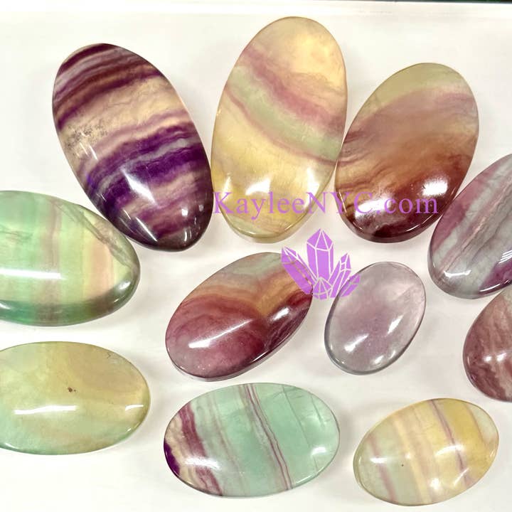 Fluorite Palm Stone Crystal Energy, caramelle naturali da 2 libbre per la vendita all'ingrosso da parte di KayleeNYC