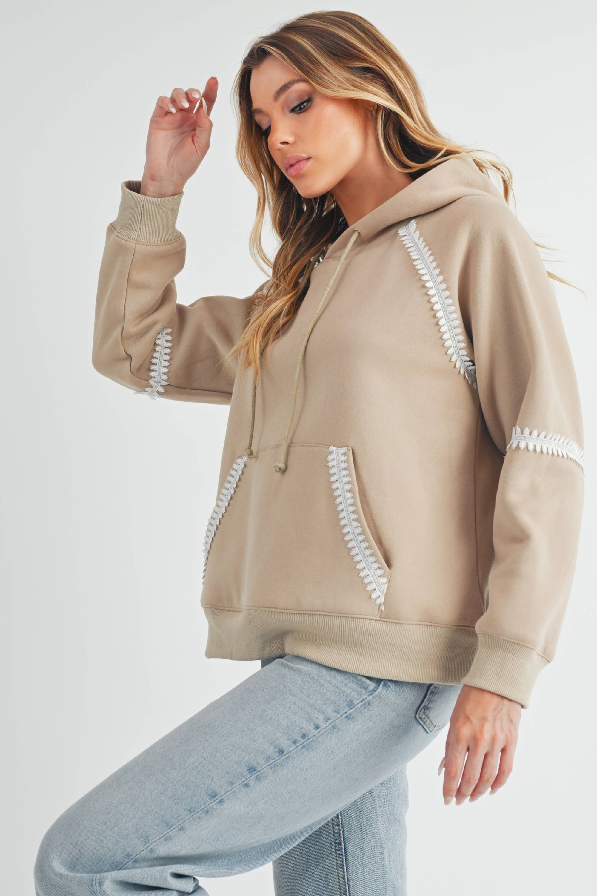 AEMI + CO - Wholesale Hoodie - Women's - 994EK Didi Hoodie 27