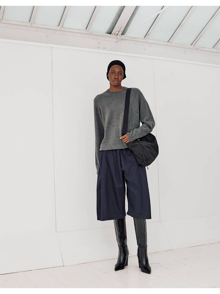 Cèucle - Wholesale Shorts - Women's - LONG SHORTS CHAPTER 2 _ NAVY1