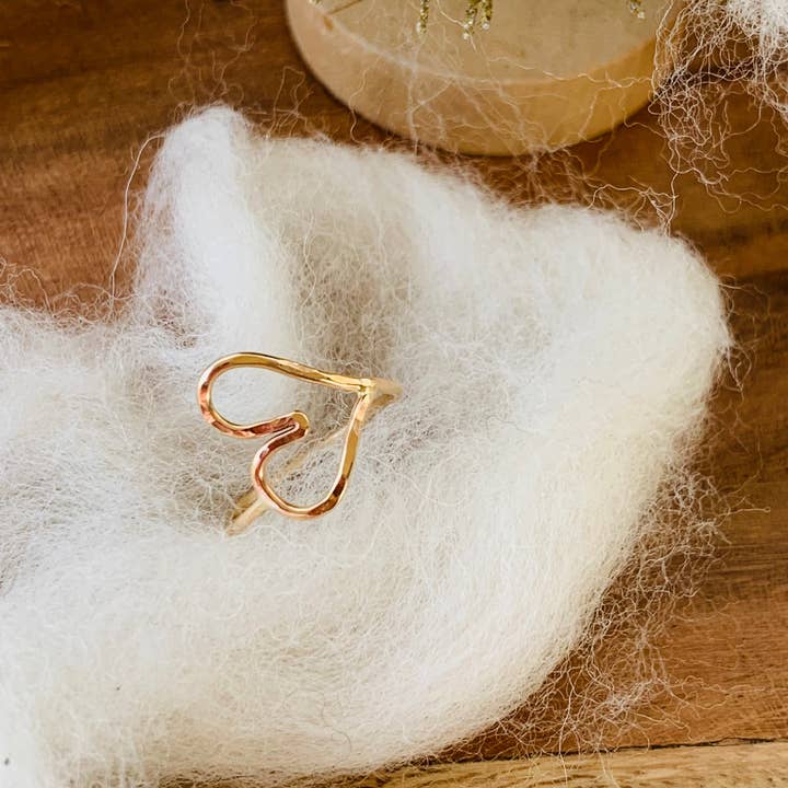 Notions of Lovely - Wholesale Band/Stacked Ring - Sweetheart Ring1