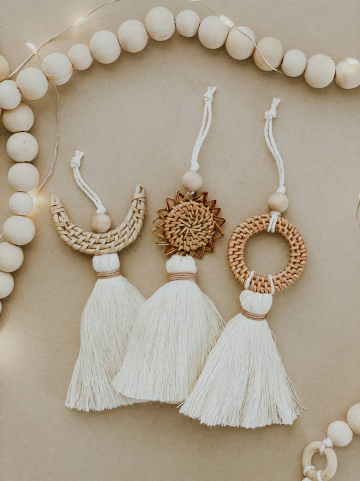 Set di ornamenti natalizi in rattan con incenso e mirra, stile boho per la vendita all'ingrosso da parte di DayCrafter